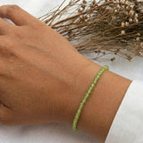 Pulsera de Peridoto 3mm con Broche de Plata: La Gema del Sol: Alegría y Abundancia